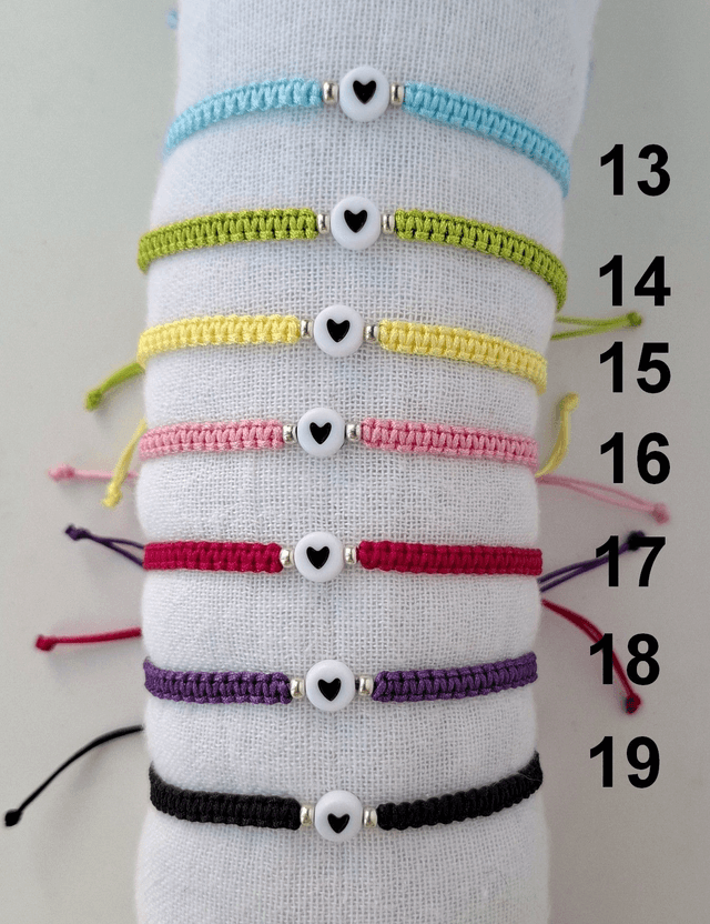 Bracelet macramé cœur - Taille enfant
